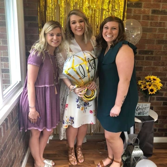 Meet your Posher, Ashlyn - Picture 5 of 8